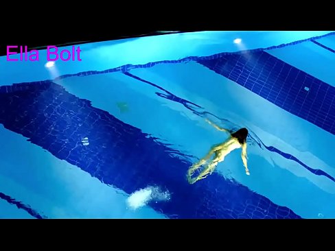 ❤️ Saya tidak boleh berhenti menonton, berambut perang muda ditangkap berenang bogel di kolam peranginan ELLA BOLT ❌ Video lucah pada ms.porngifmag-com.ru ❌️❤